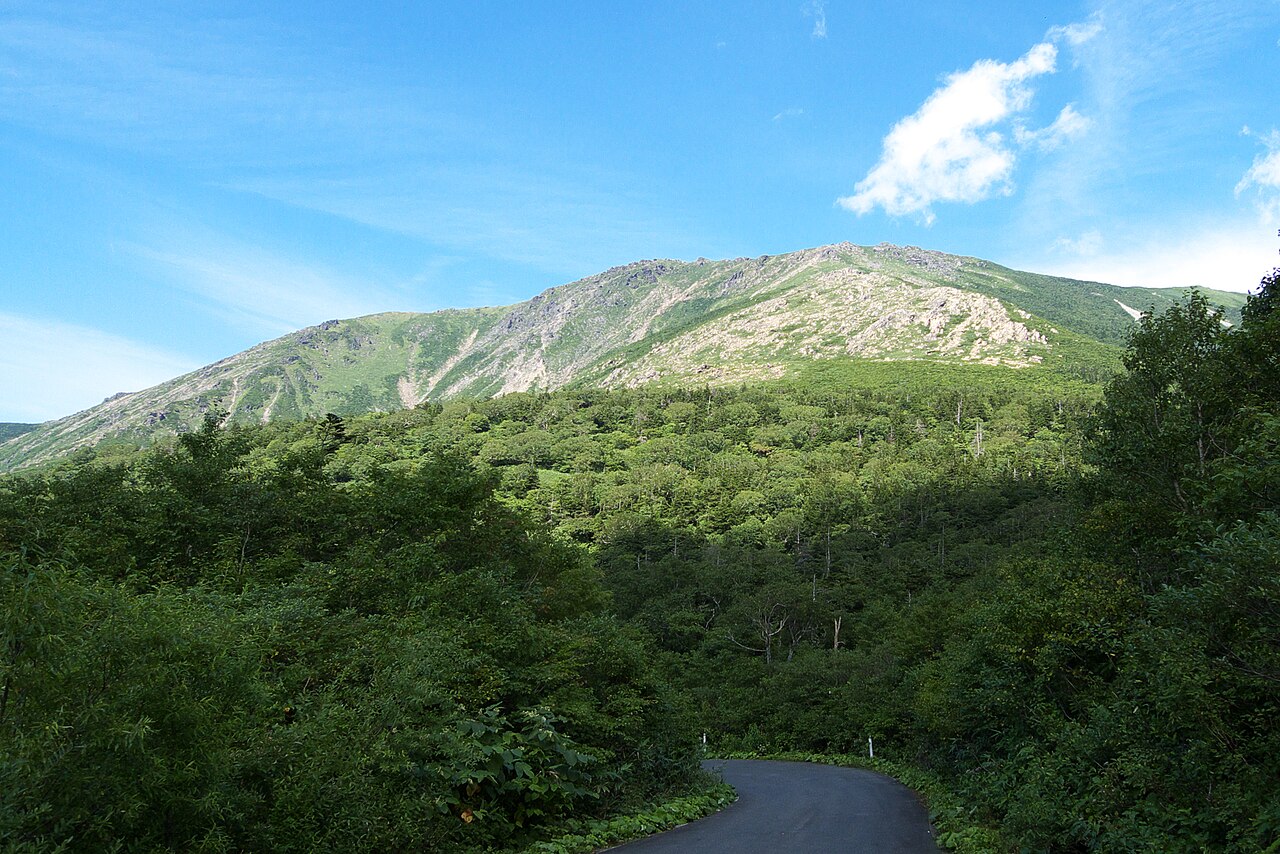 早池峰山